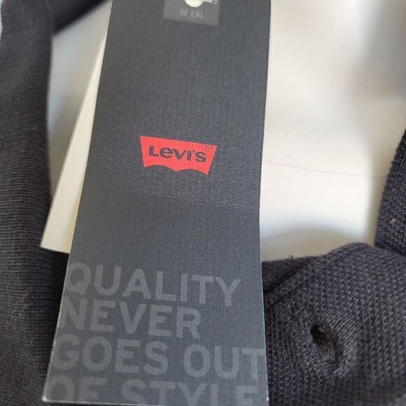 Levis top  - Picture 10 of 10